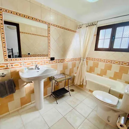 Beautiful&large Lanzarote Spain Villa *