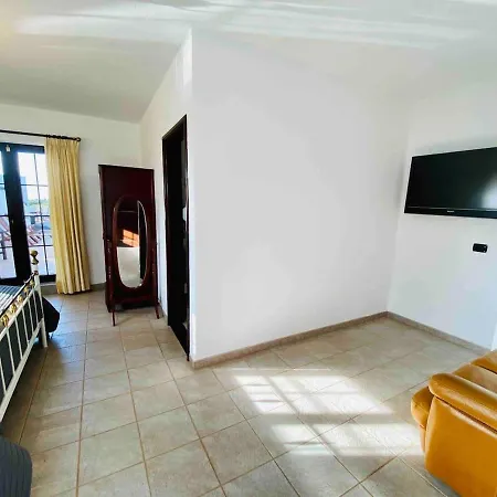 Beautiful And Large Lanzarote Spain Villa
